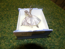 December Auction Image 200.jpg